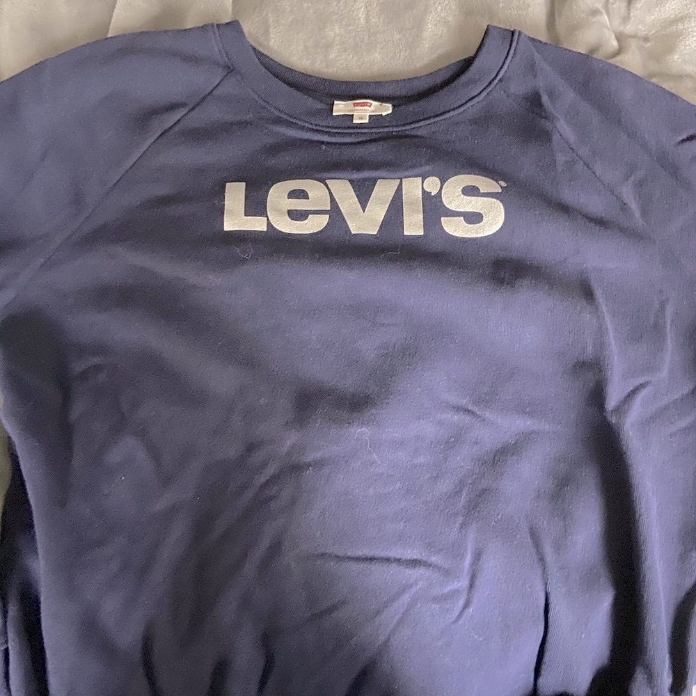 Levi’s Crop Sweatshirt